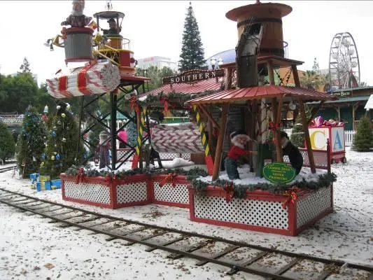 Candy Cane Shipping Depot