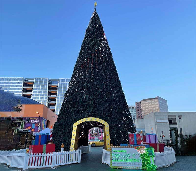 Partnering with a Featured Attraction